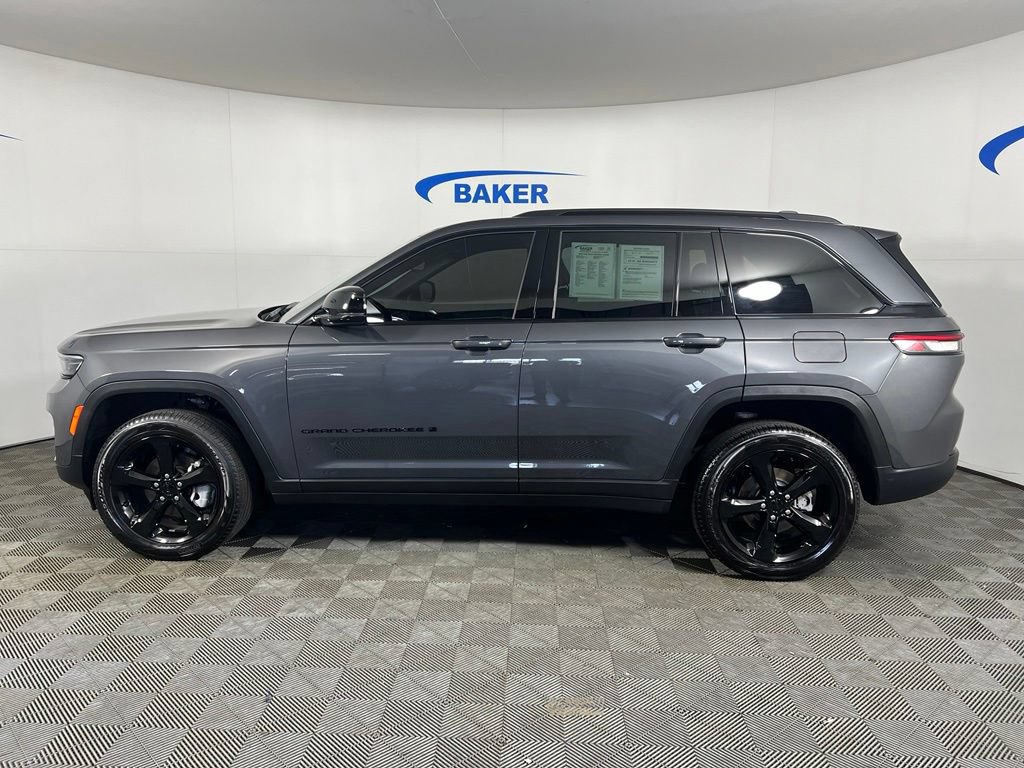 jeep grand cherokee 2025 1C4RJHBGXSC322305 image jeep grand cherokee 2025 1C4RJHBGXSC322305 image
